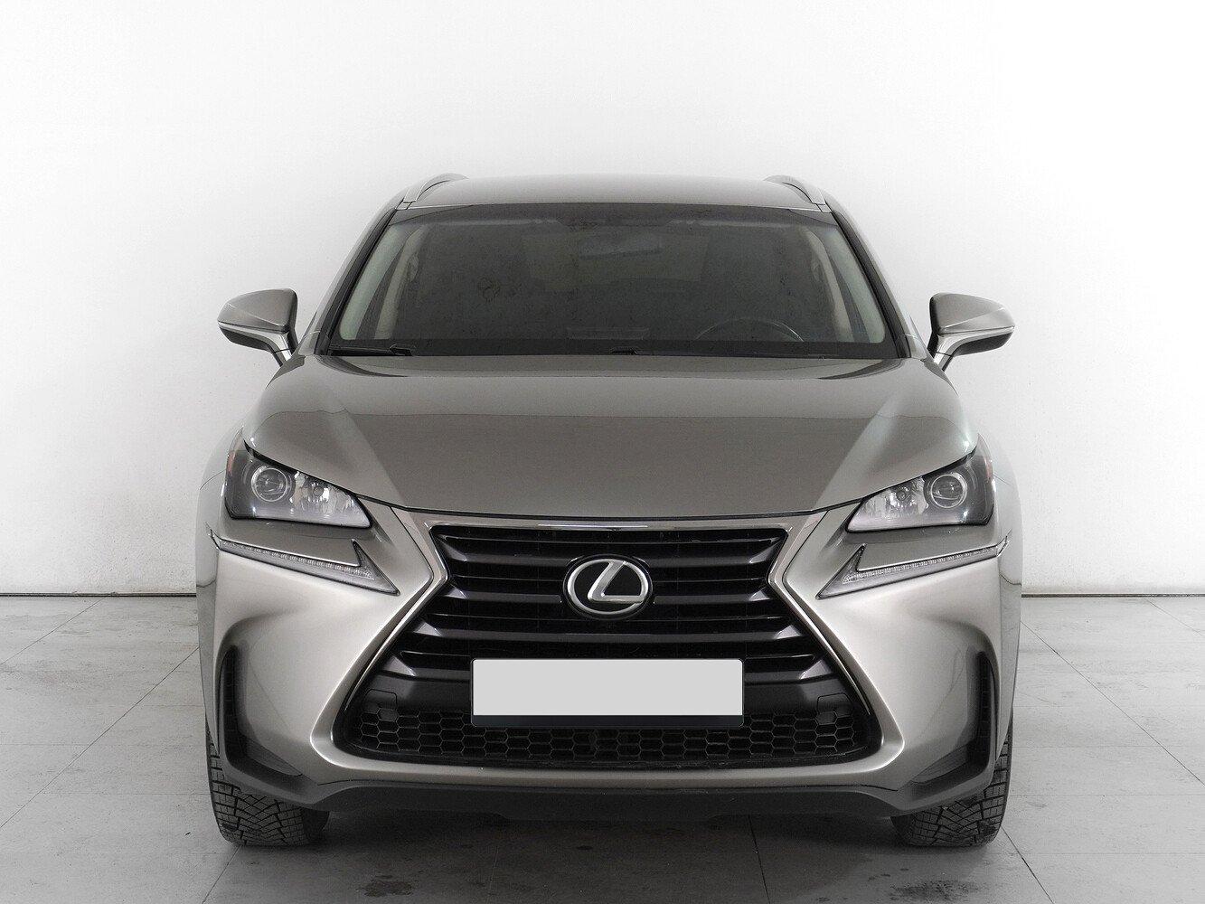 Lexus NX, 2017
