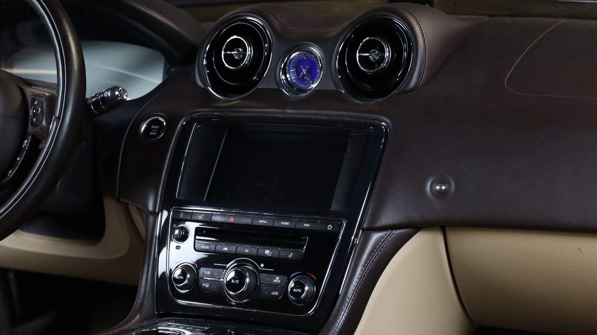 фото автомобиля 12