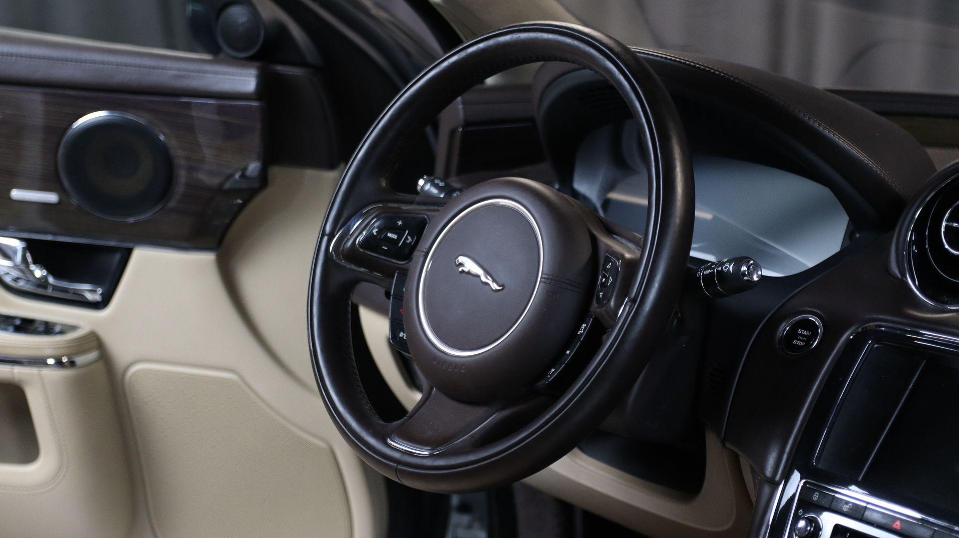 фото автомобиля 10