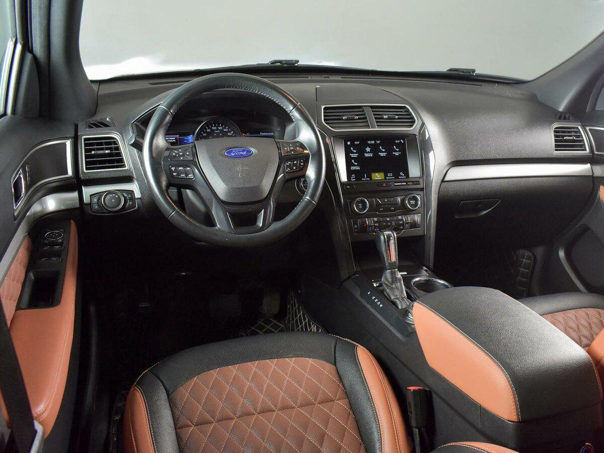 Ford Explorer, 2018