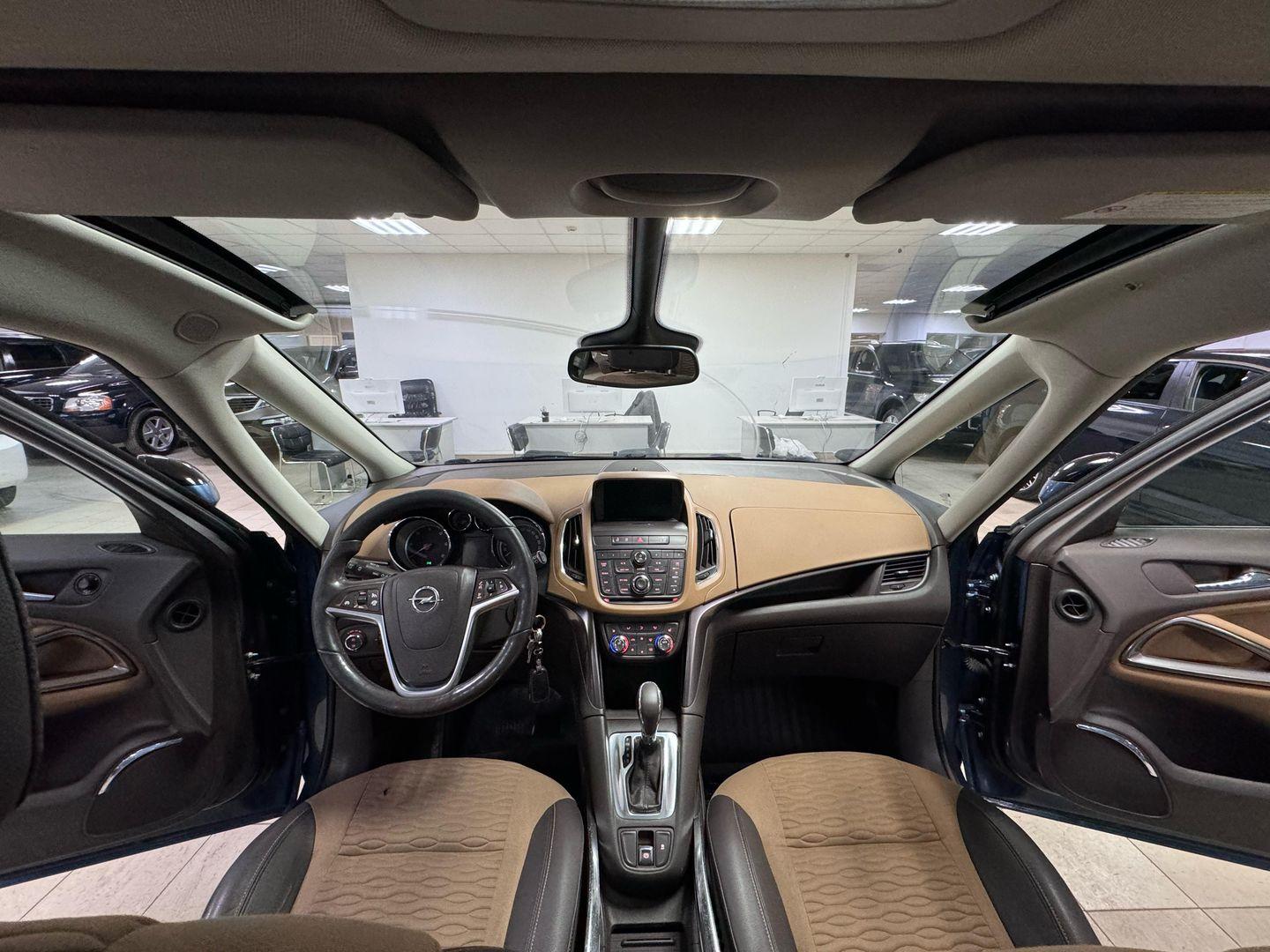 Opel Zafira