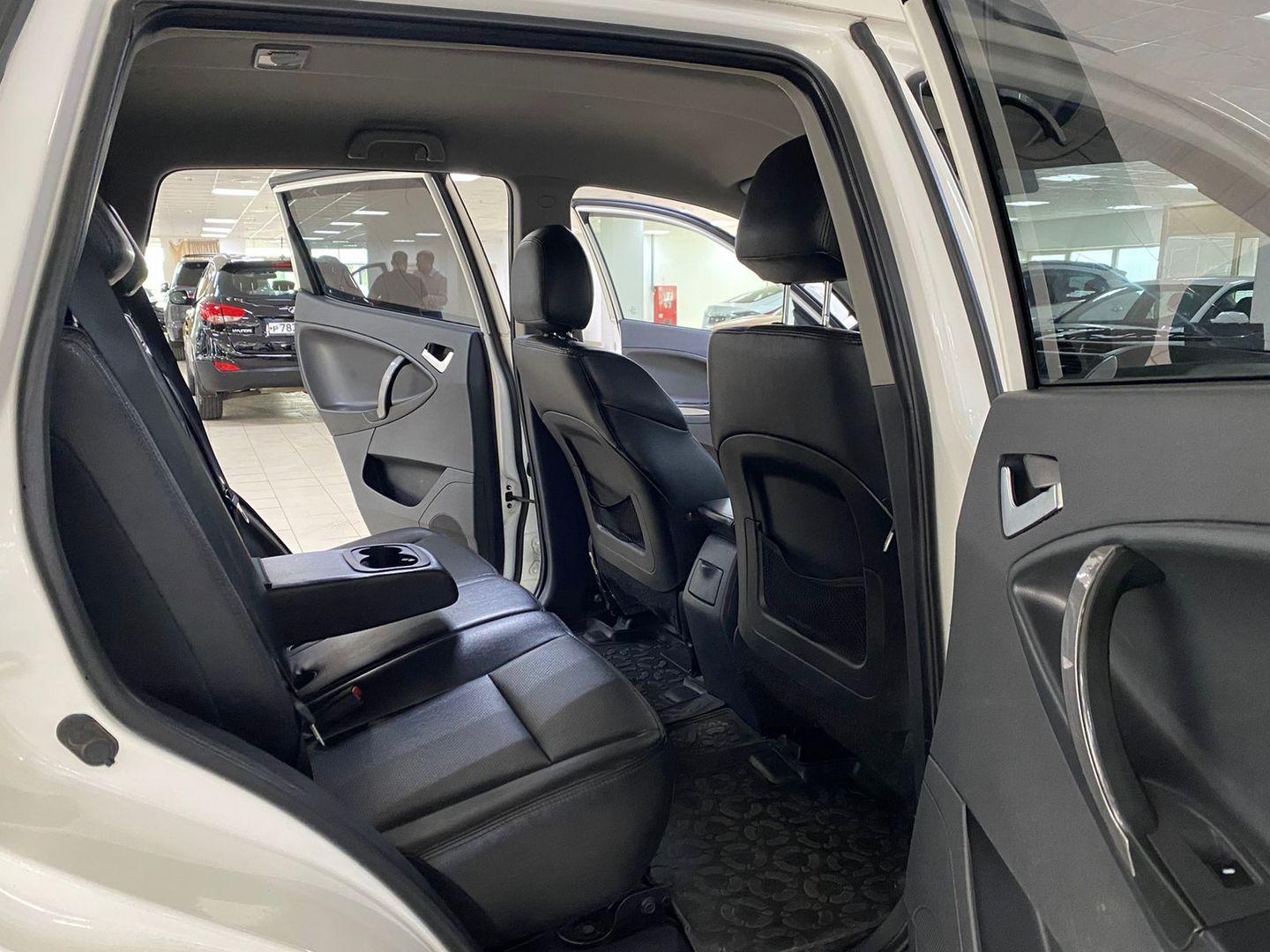 Geely Emgrand X7