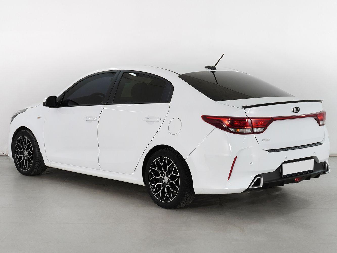 Kia Rio, 2022