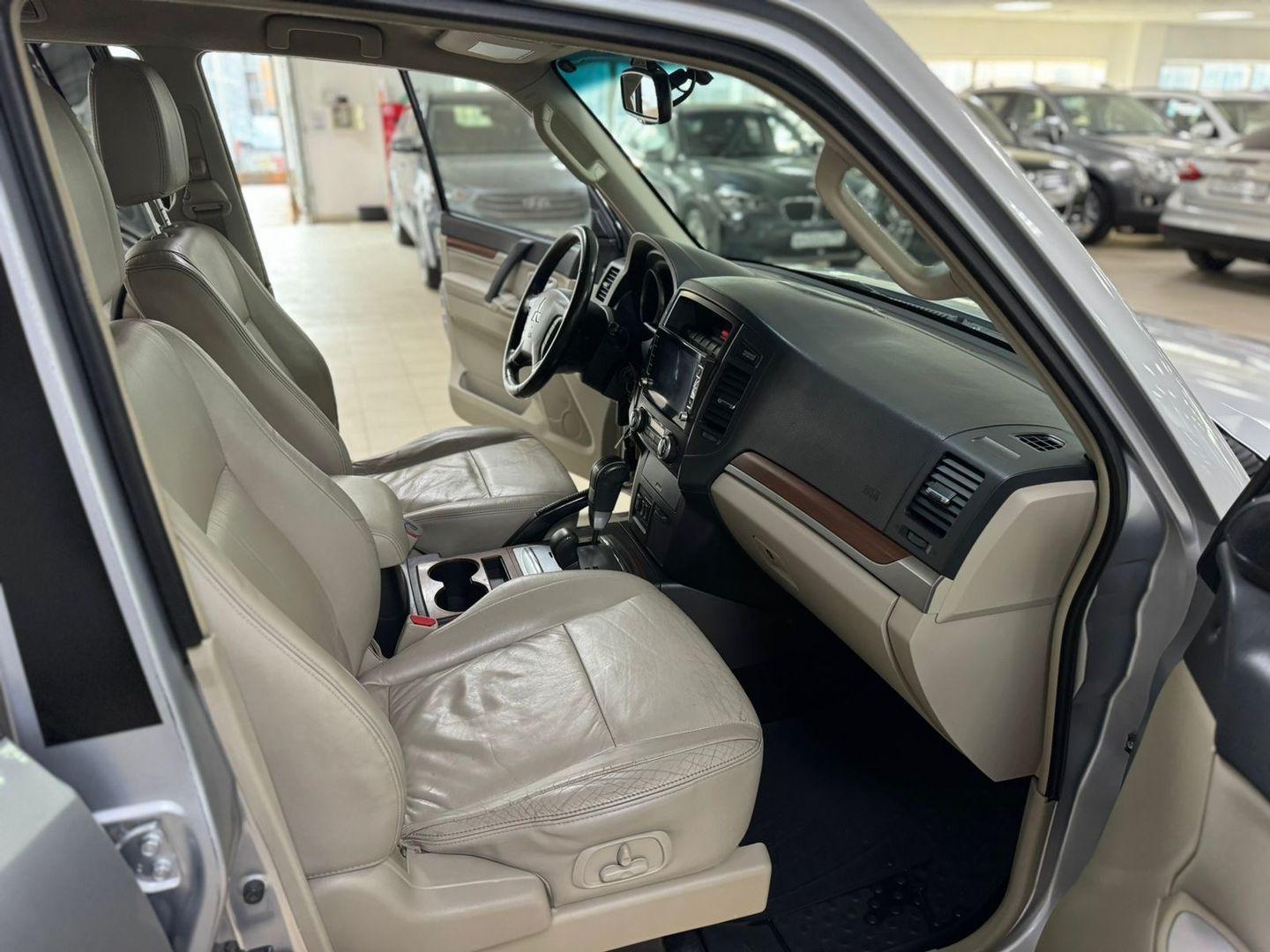 Mitsubishi Pajero