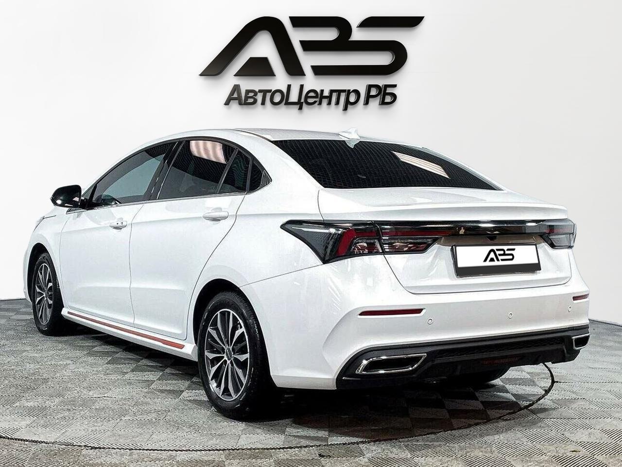 фото автомобиля 3