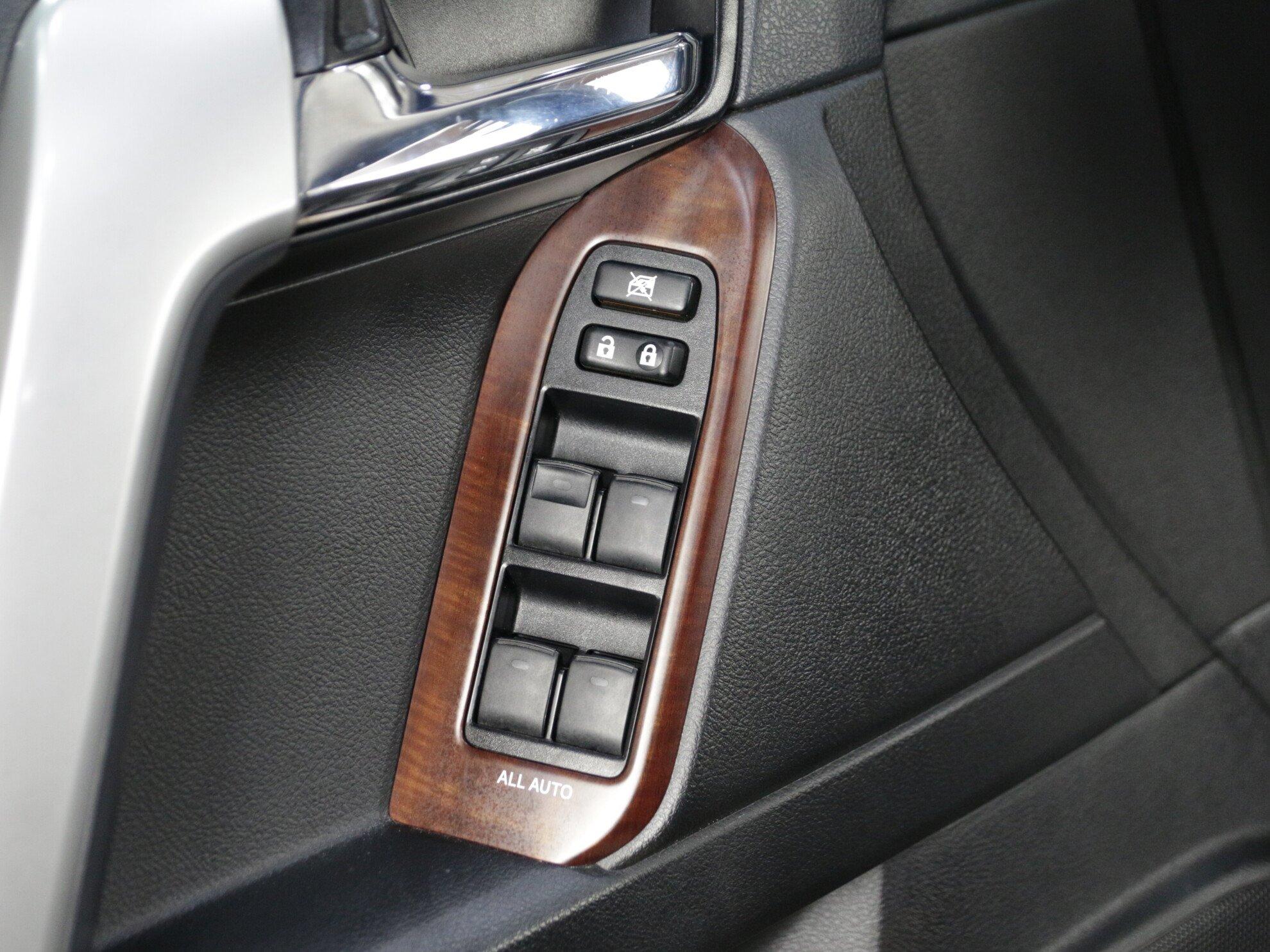 фото автомобиля 12