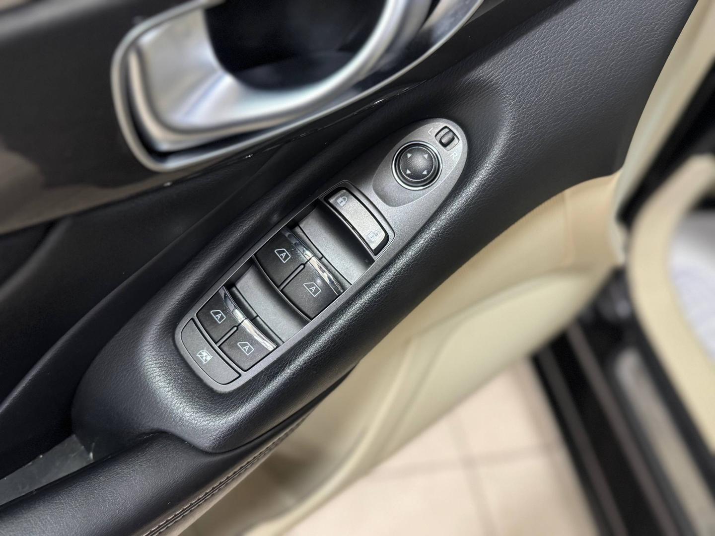 Infiniti Q50
