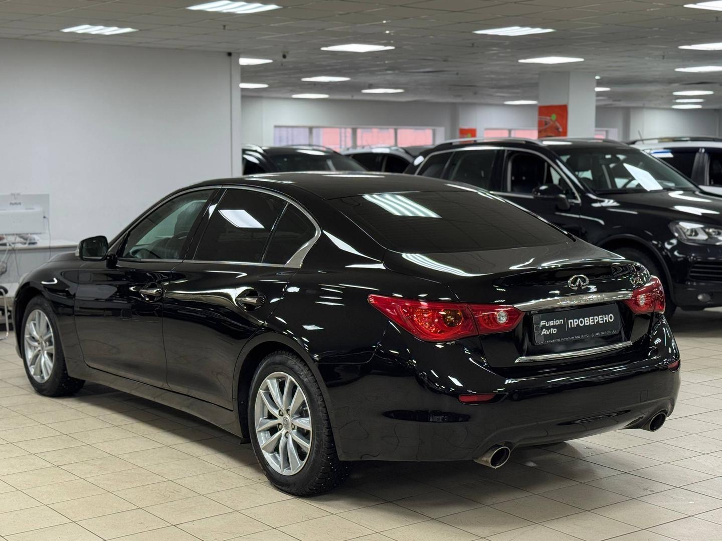 Infiniti Q50
