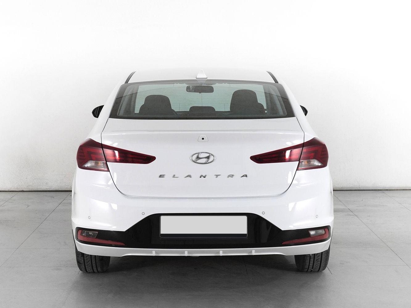 Hyundai Elantra, 2020