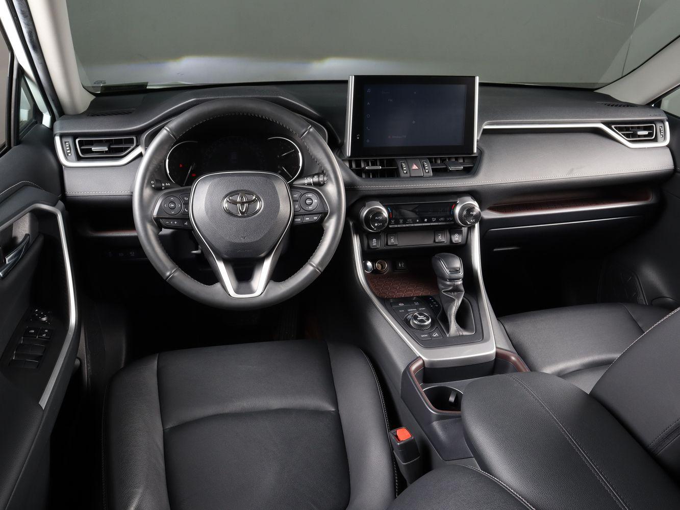 Toyota RAV4, 2021