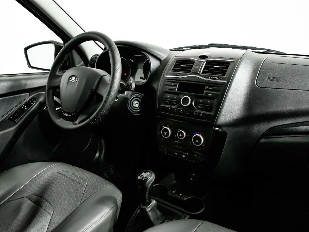 фото автомобиля 5
