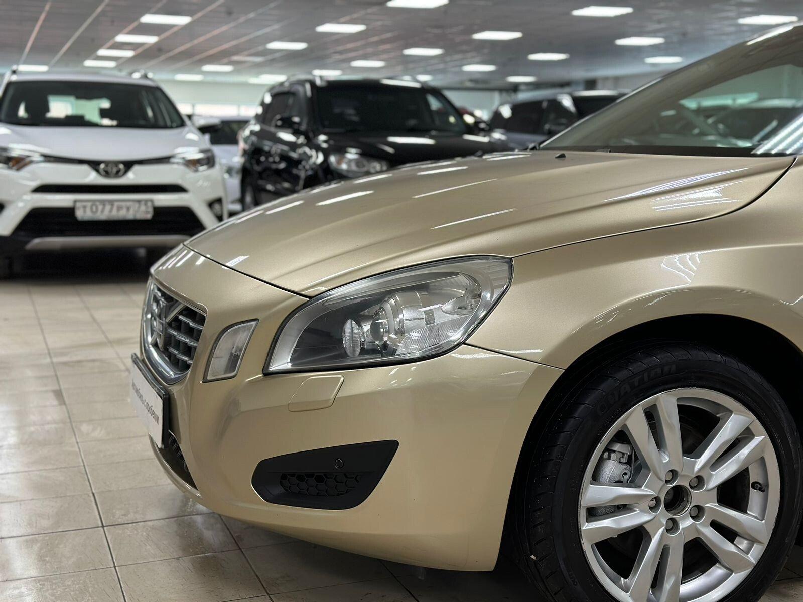 Volvo S60