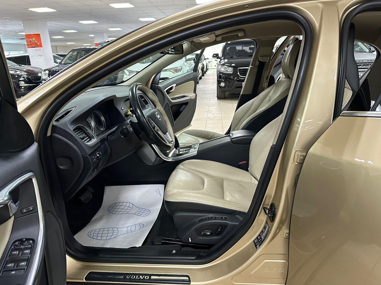 Volvo S60
