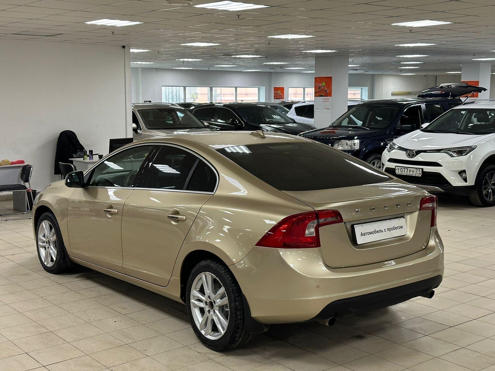 Volvo S60