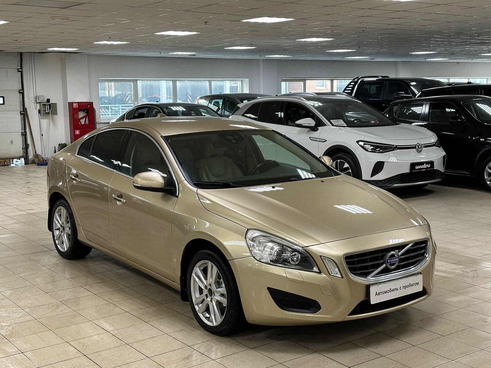 Volvo S60