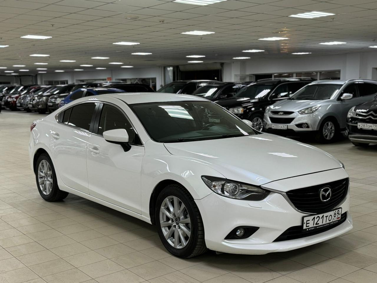 Mazda 6