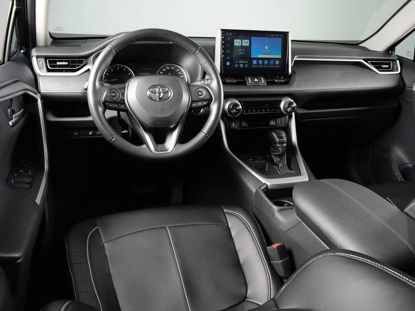 Toyota RAV4, 2020