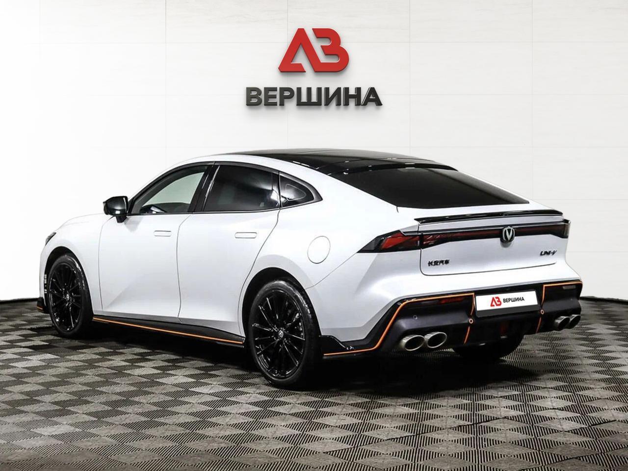 фото автомобиля 3