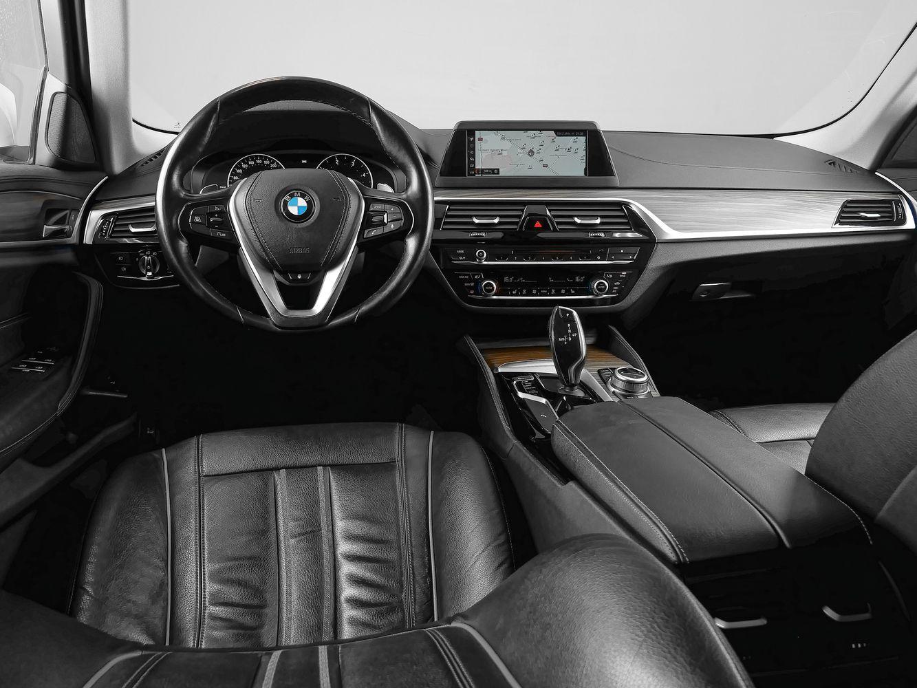 BMW 5 серии, 2017