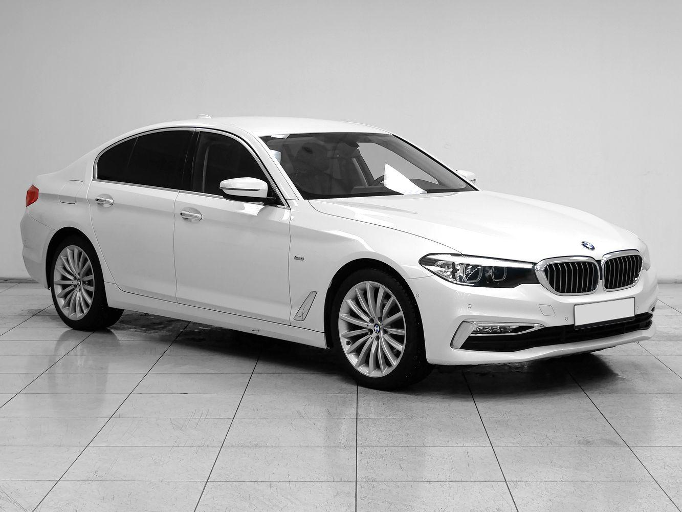 BMW 5 серии 2017