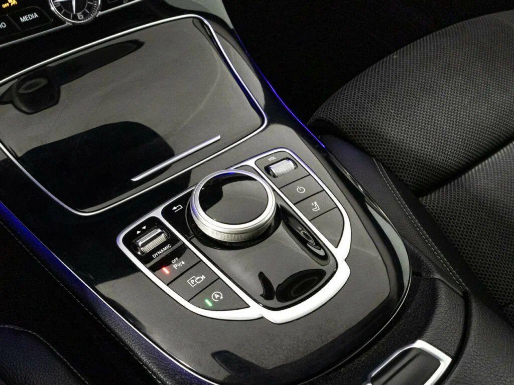 фото автомобиля 10