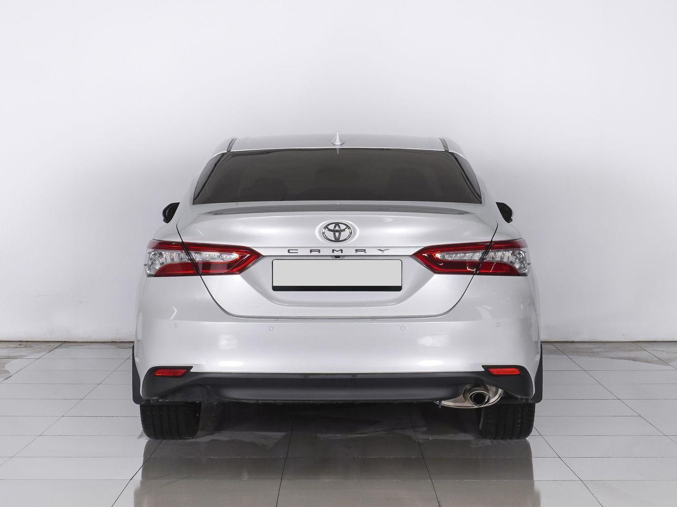 Toyota Camry, 2022