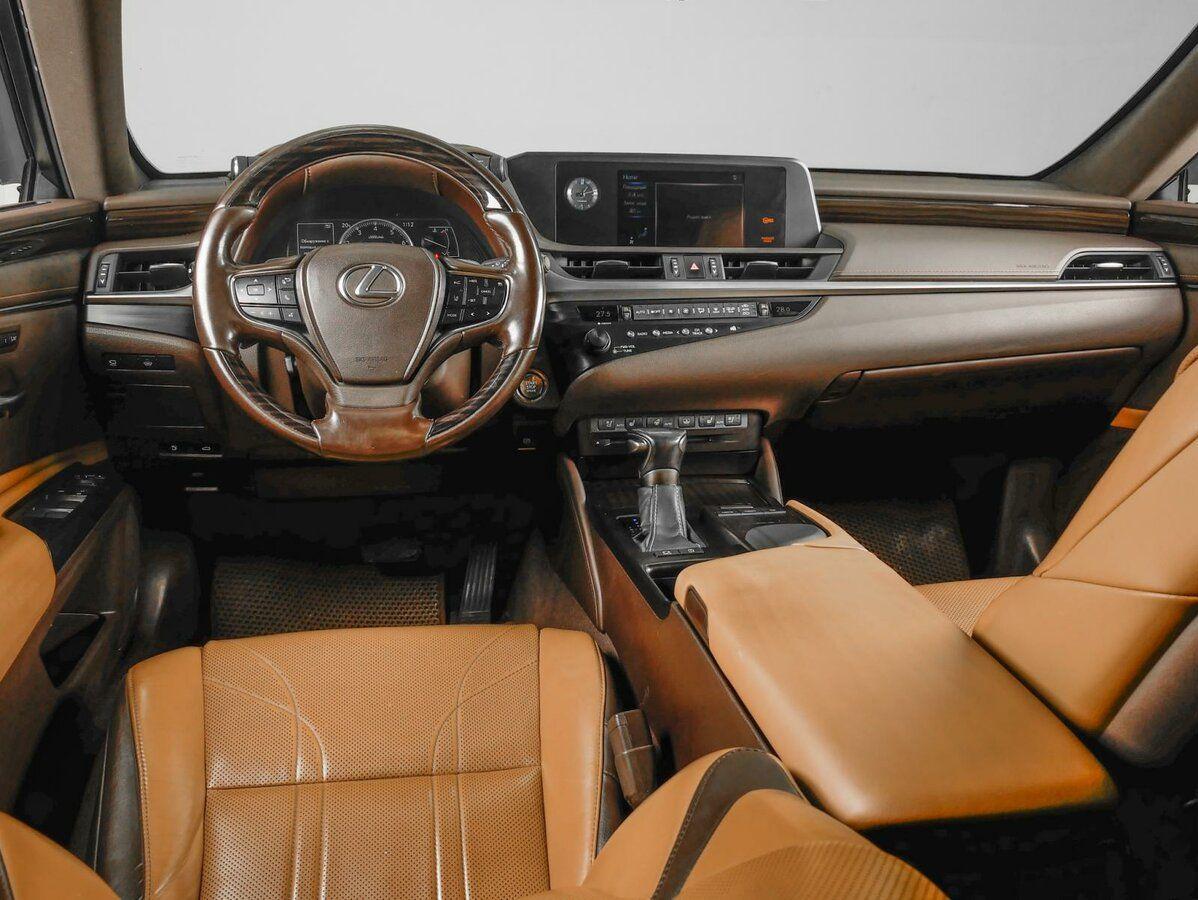 Lexus ES, 2018