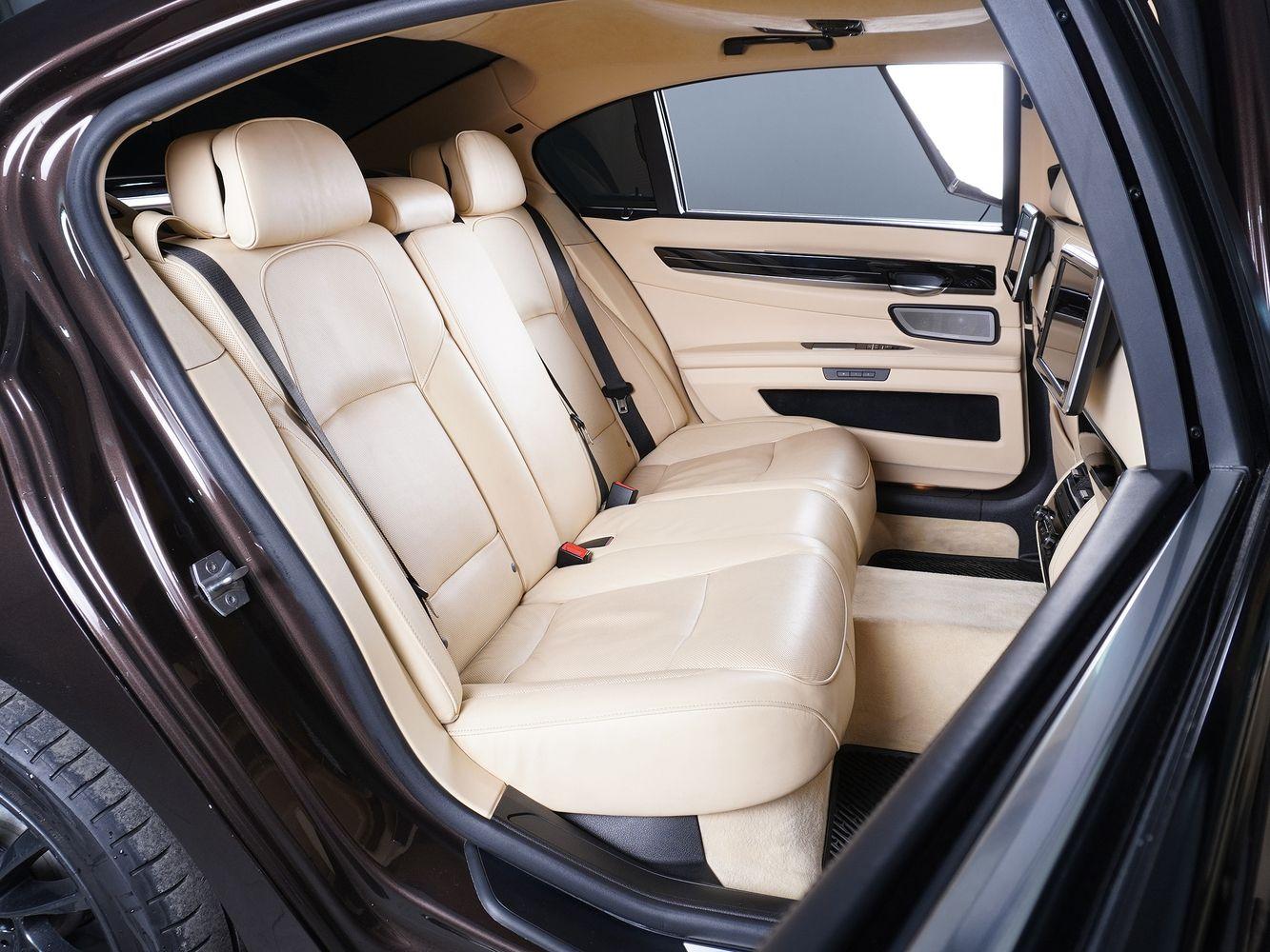 BMW 7 серии, 2014