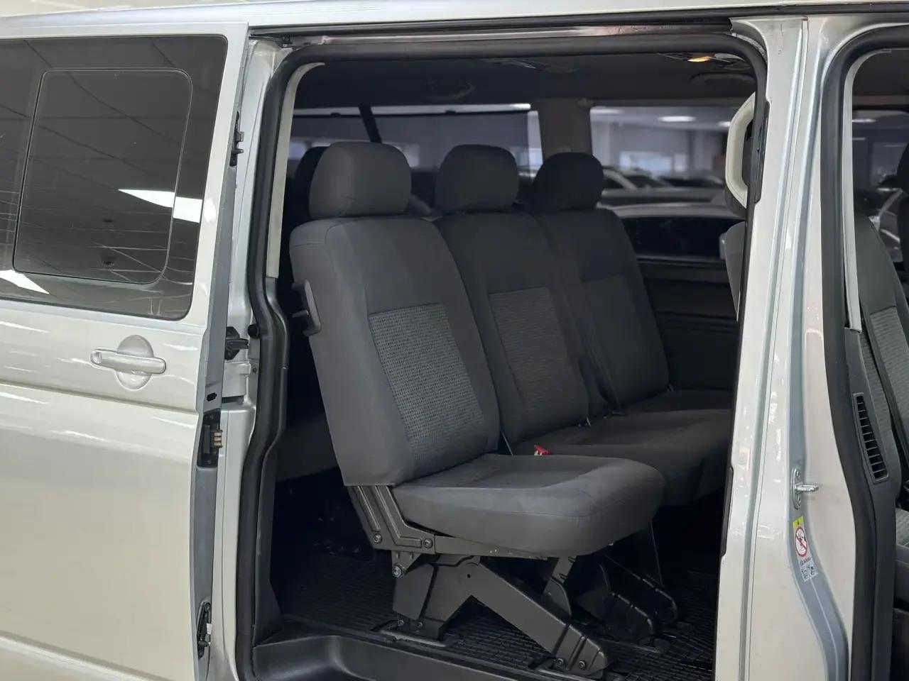 Volkswagen Caravelle