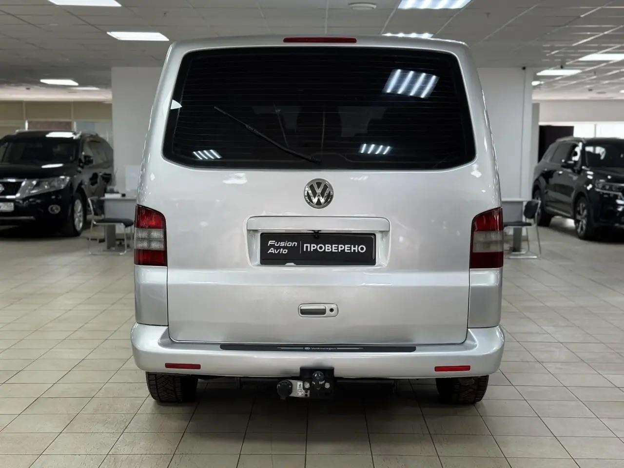 Volkswagen Caravelle