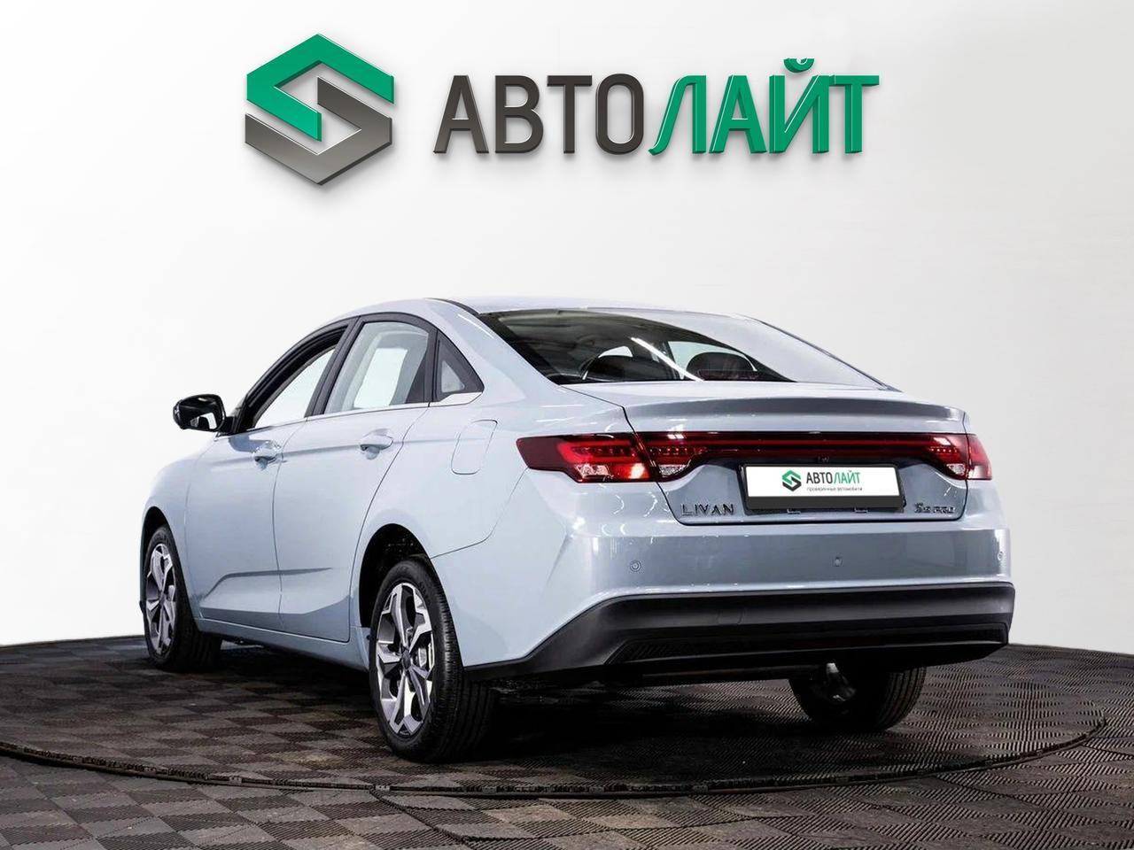 фото автомобиля 3