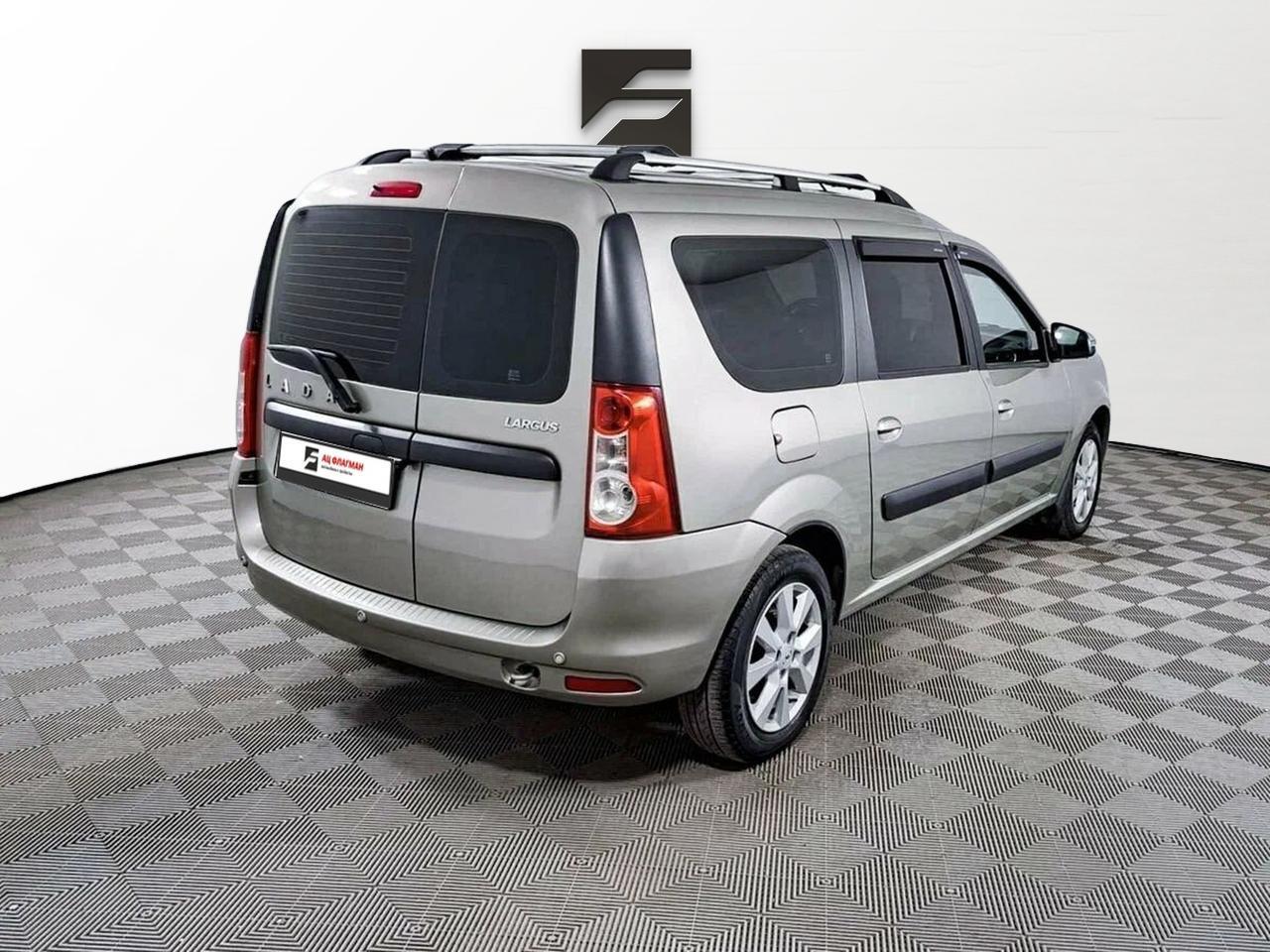 фото автомобиля 1