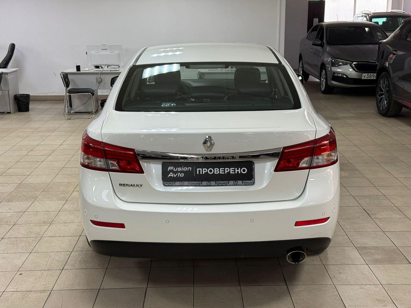Renault Latitude