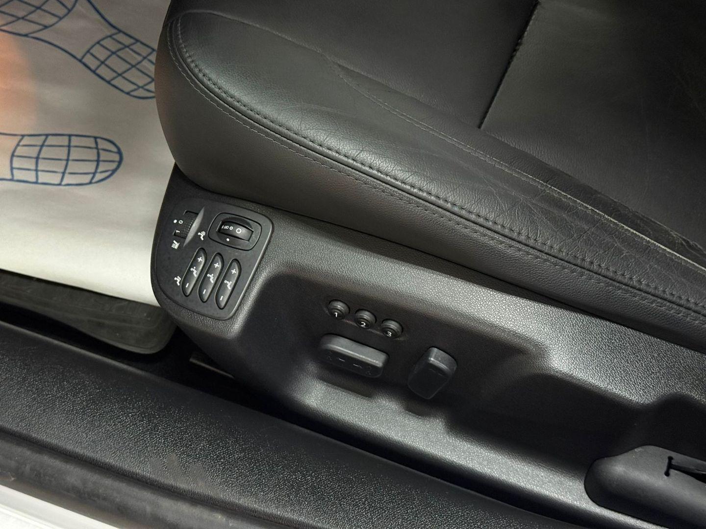 Renault Latitude