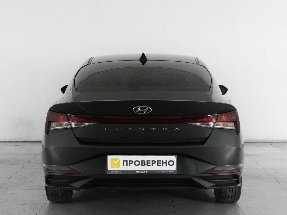 Hyundai Elantra, 2023