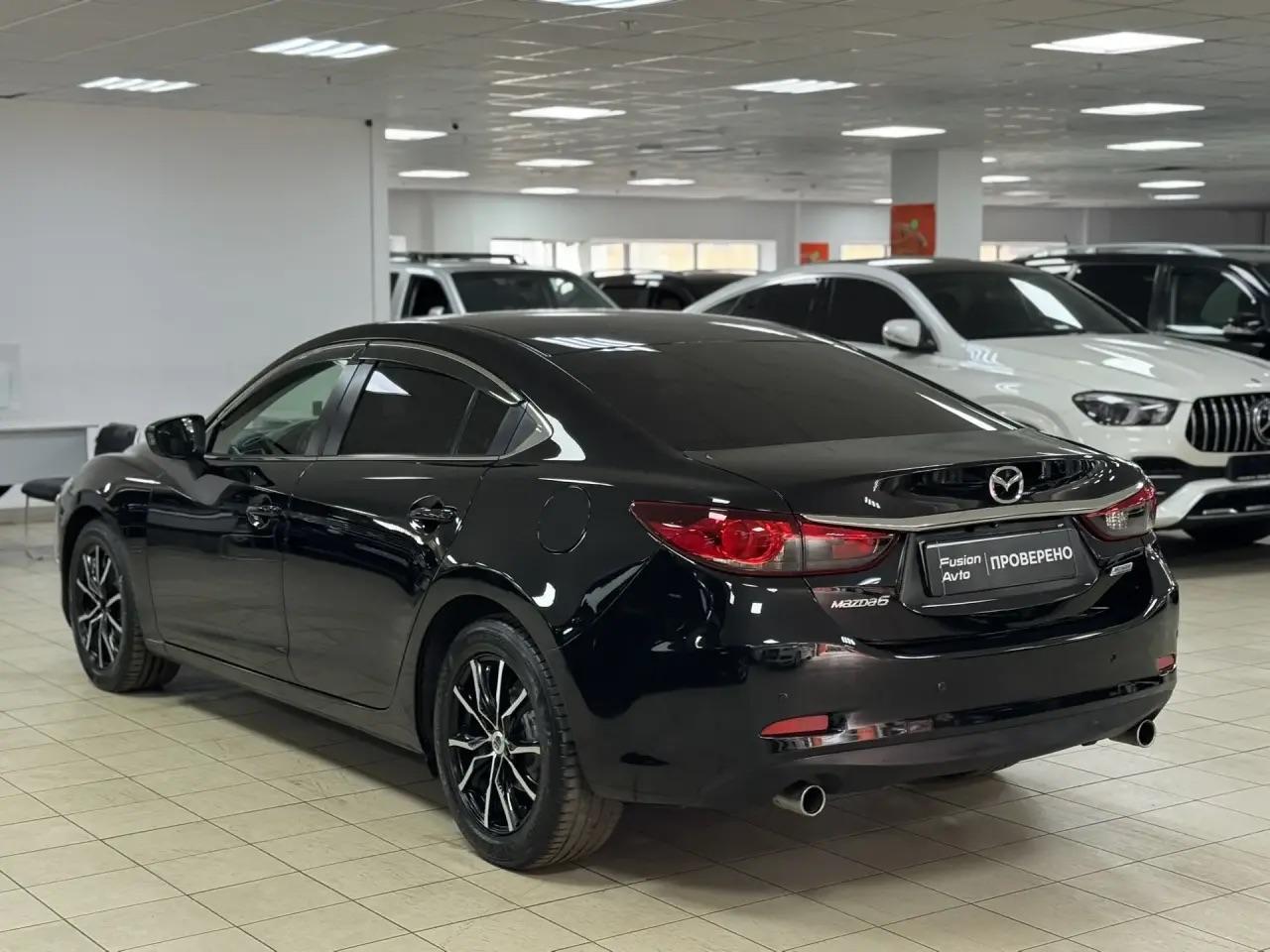 Mazda 6