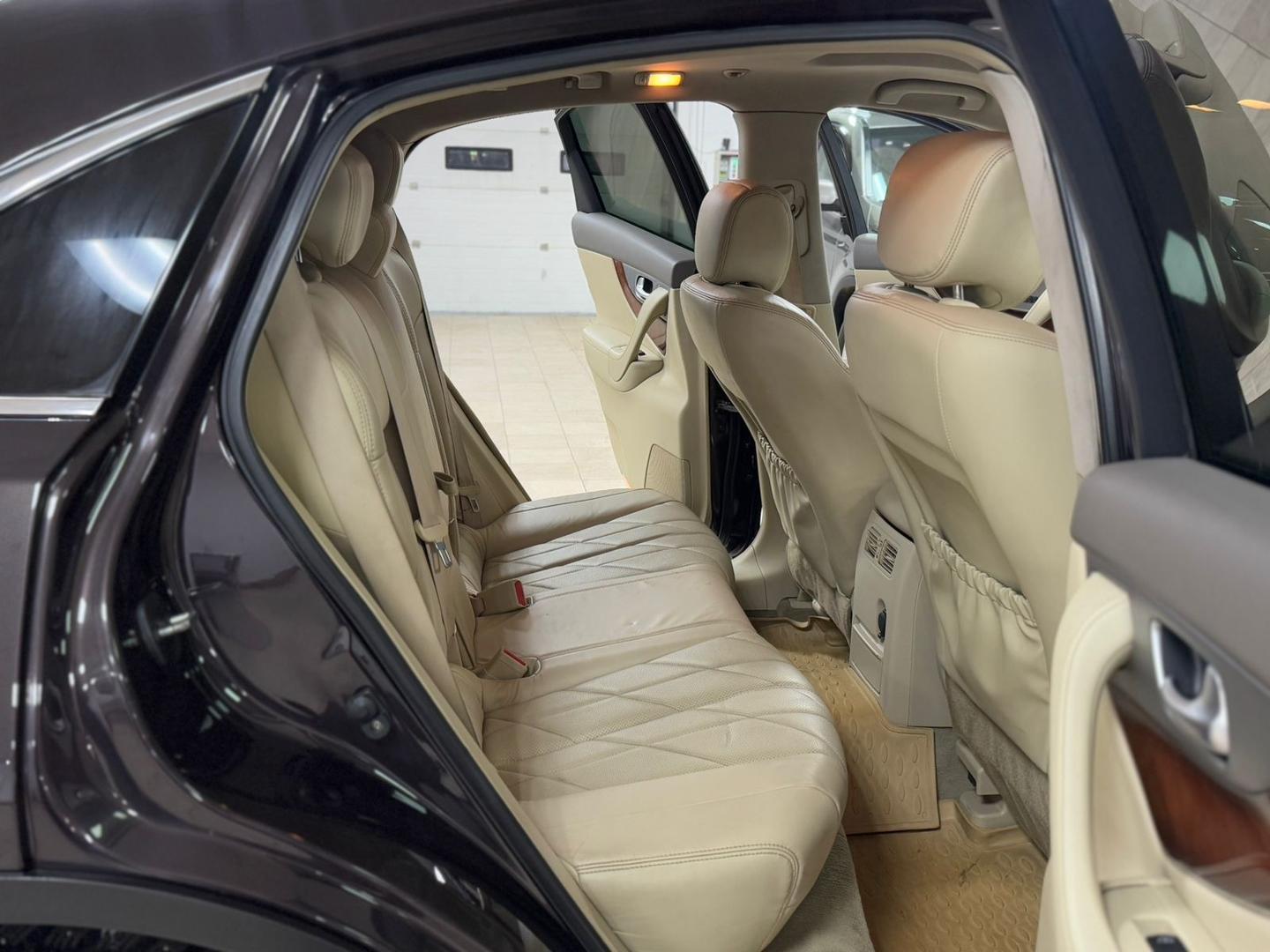 Infiniti FX
