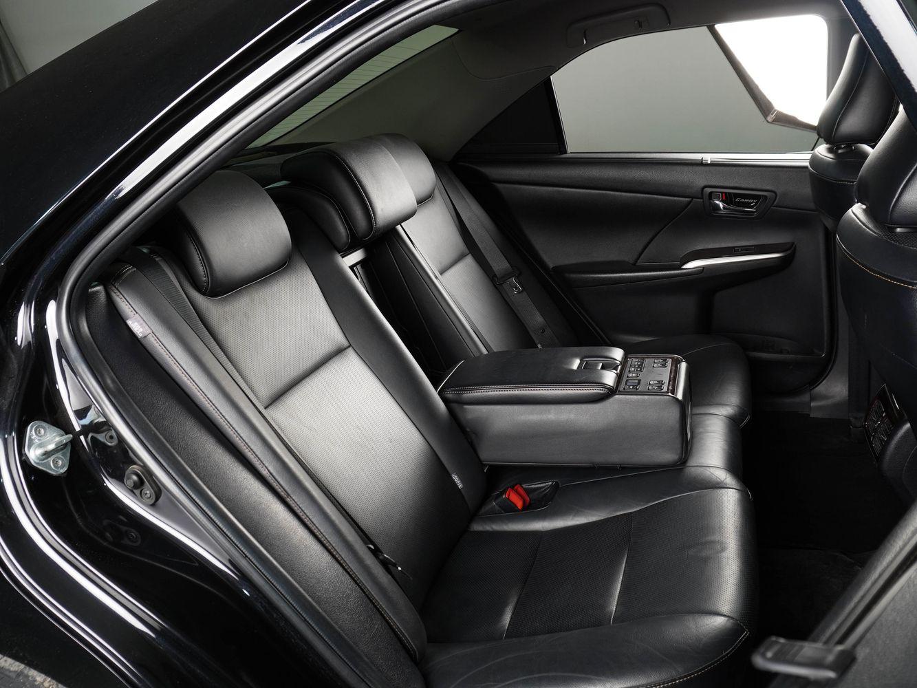 Toyota Camry, 2014
