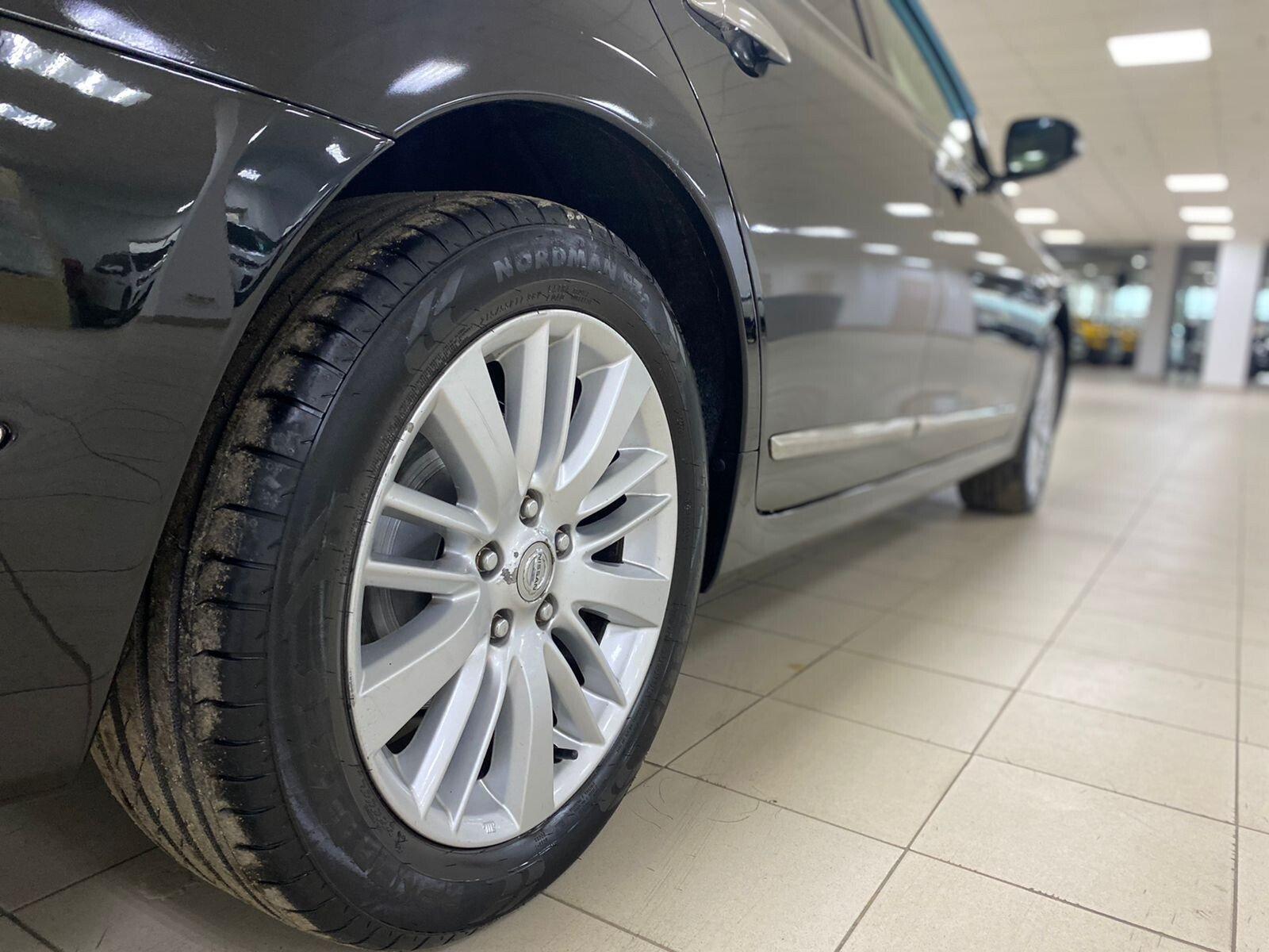 Nissan Teana