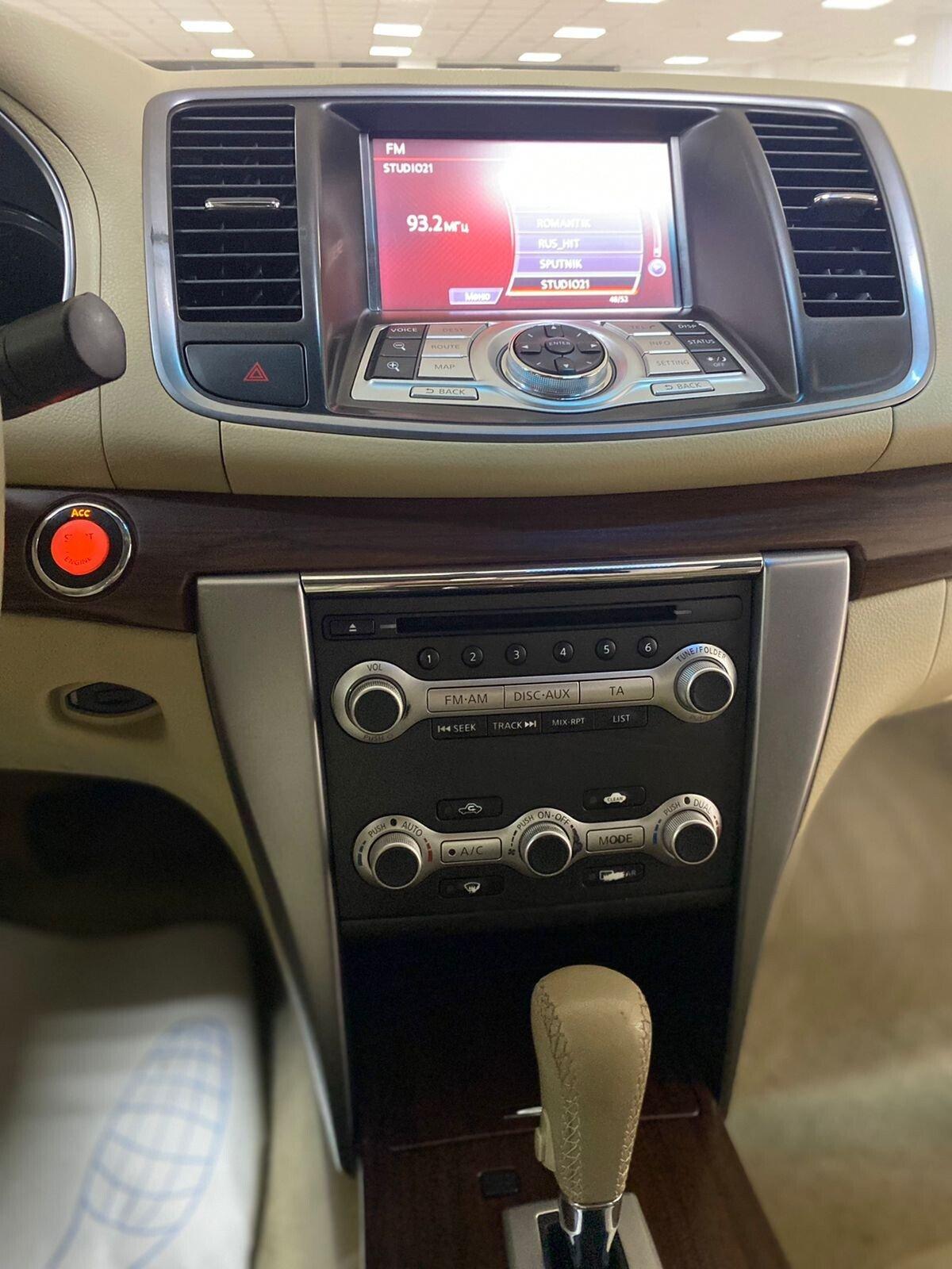Nissan Teana