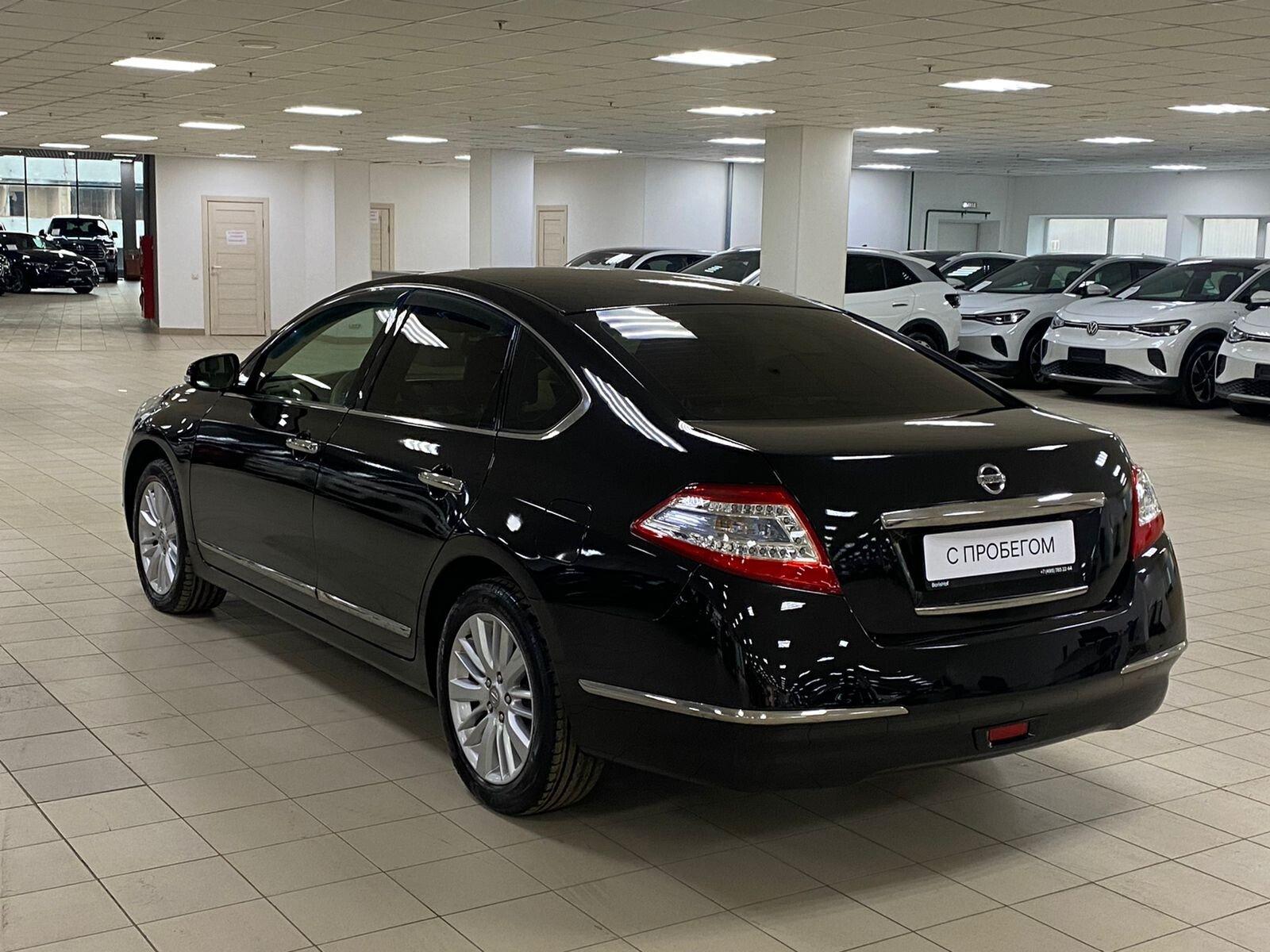 Nissan Teana