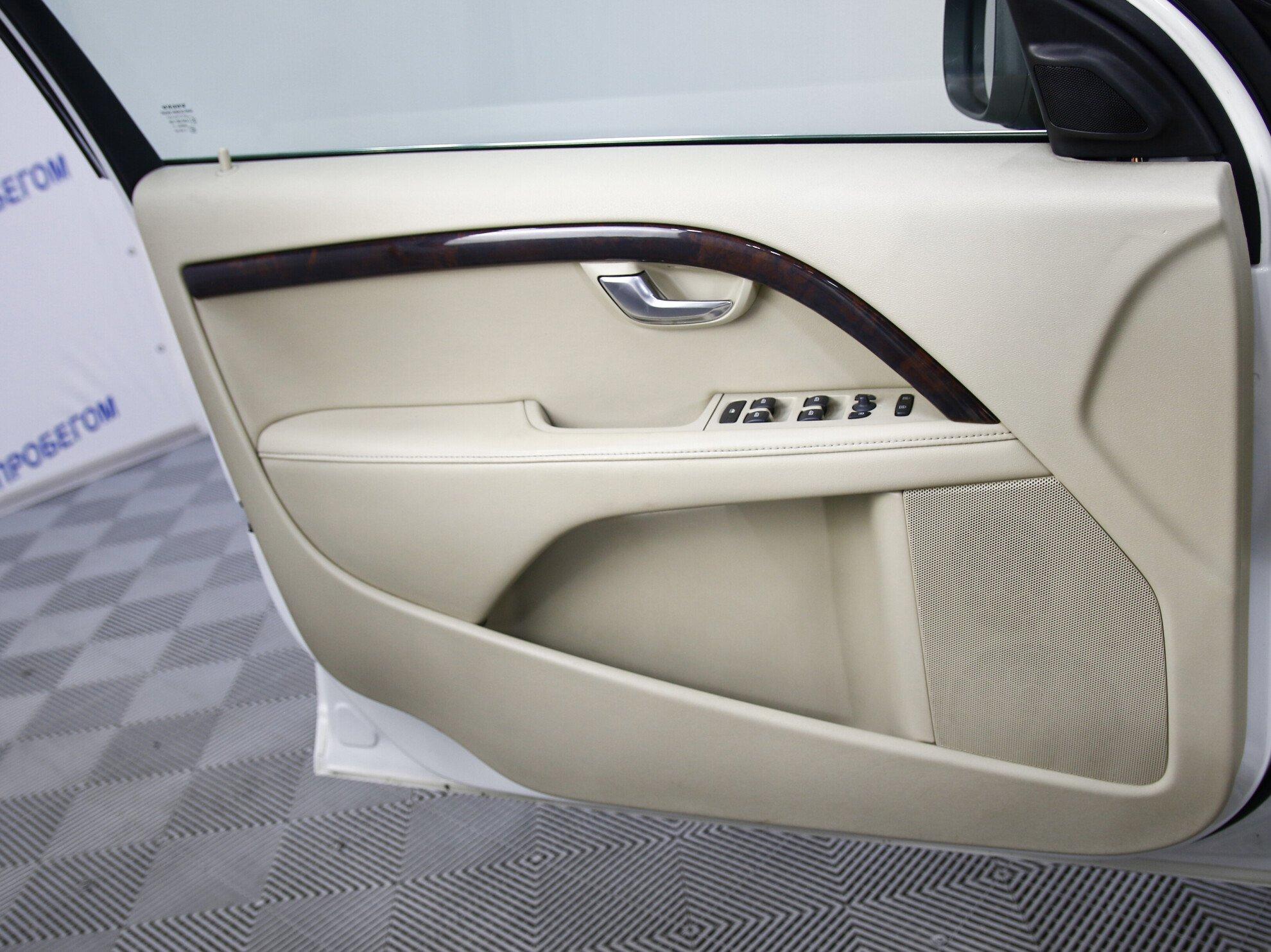фото автомобиля 10