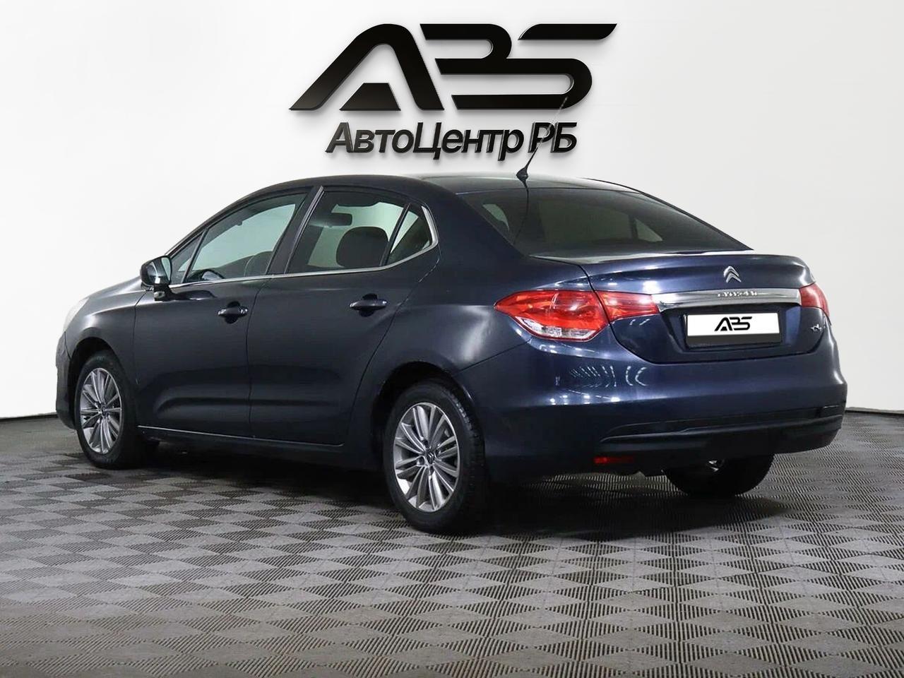 фото автомобиля 3