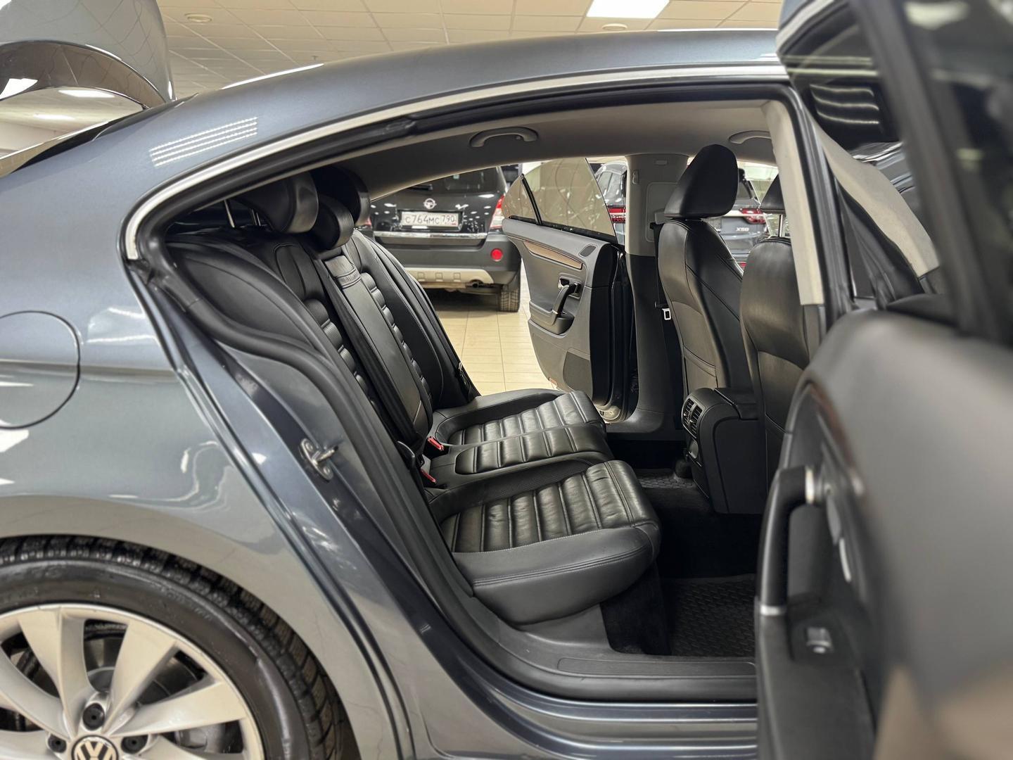 Volkswagen Passat CC