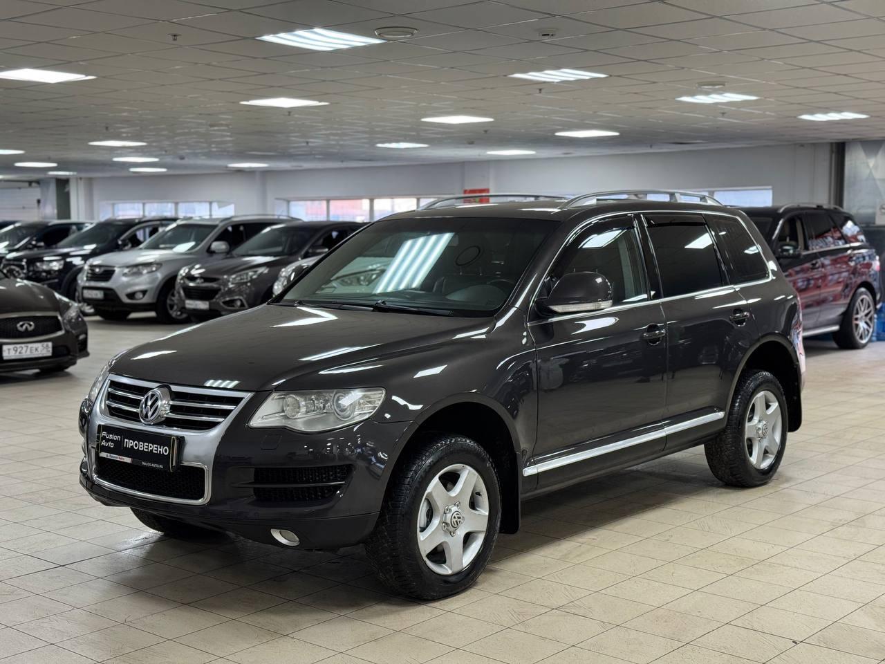 Volkswagen Touareg