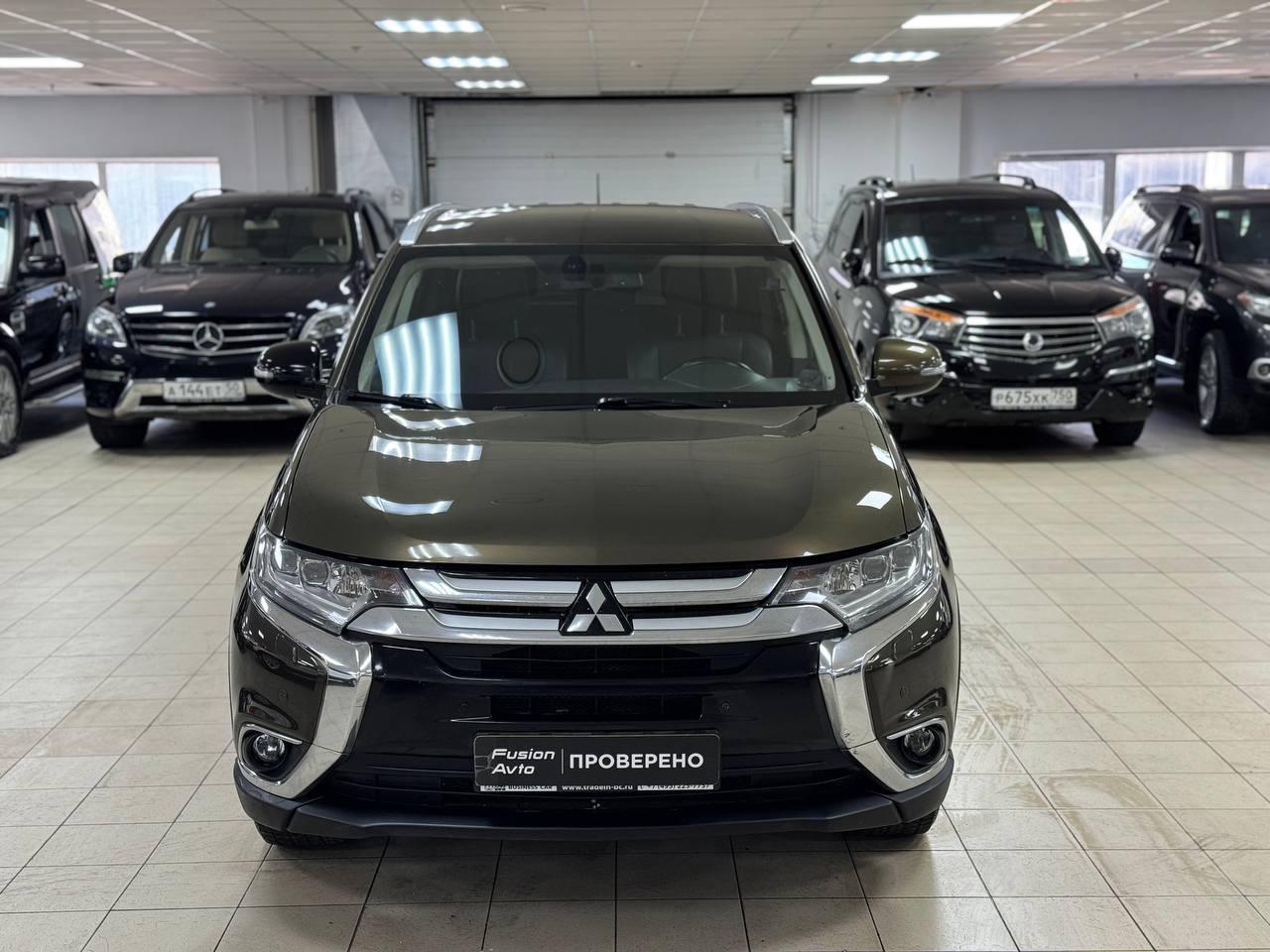 Mitsubishi Outlander