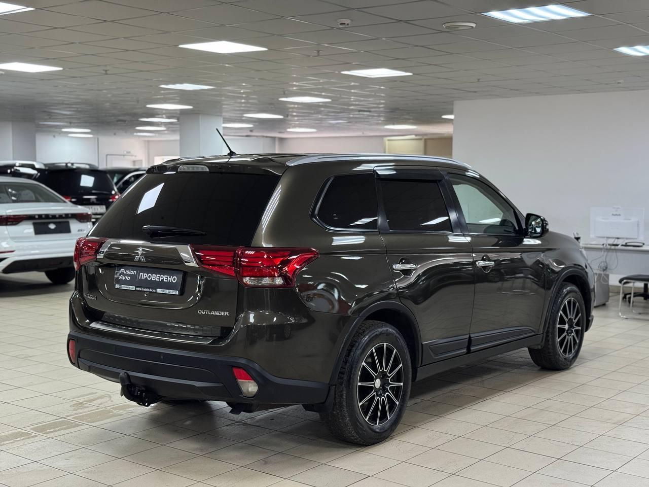 Mitsubishi Outlander