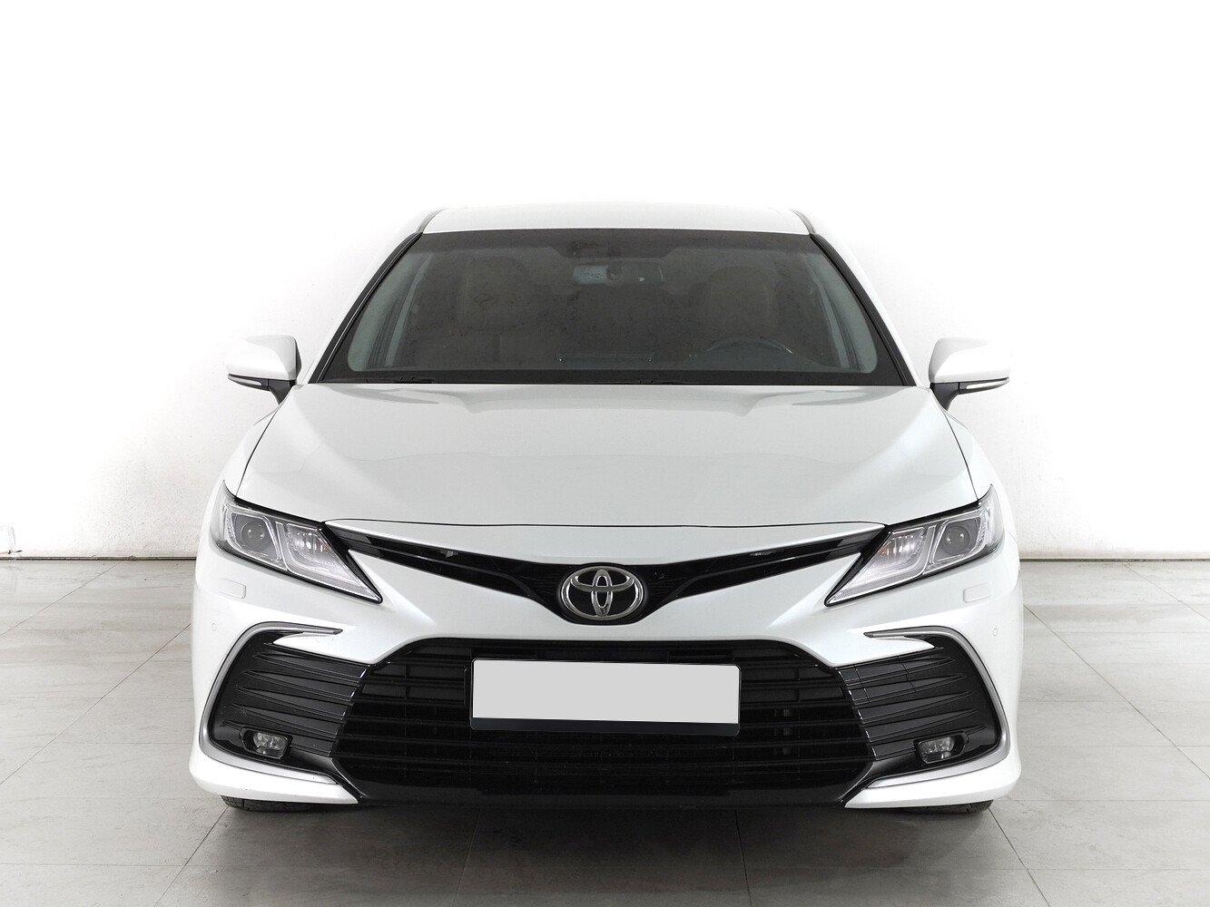 Toyota Camry, 2022