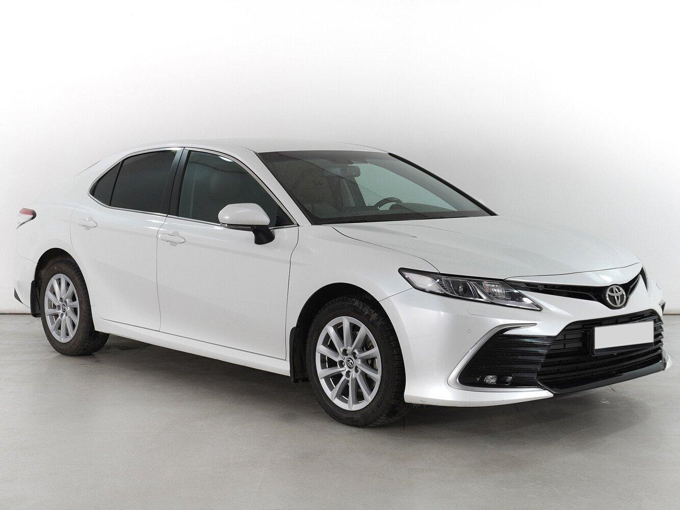 Toyota Camry 2022