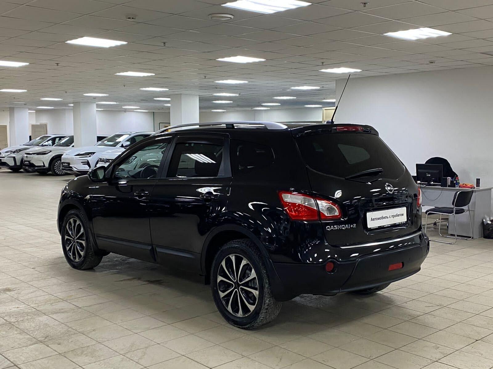 Nissan Qashqai+2